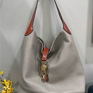 Elegant Gray Leather Dooney & Bourke Bag